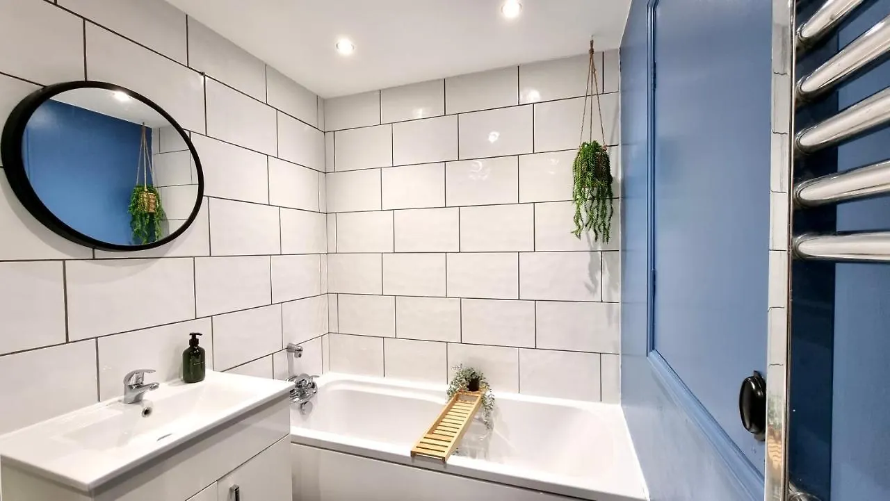 Quay House By Switchback Stays With Free Parking Cardiff United Kingdom