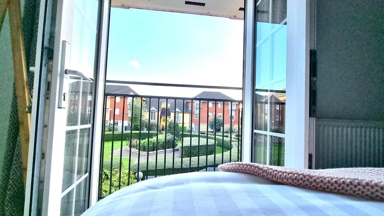 Quay House By Switchback Stays With Free Parking Cardiff Apartment