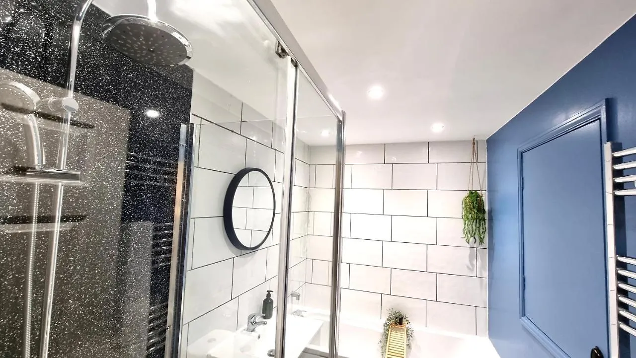Apartment Quay House By Switchback Stays With Free Parking Cardiff